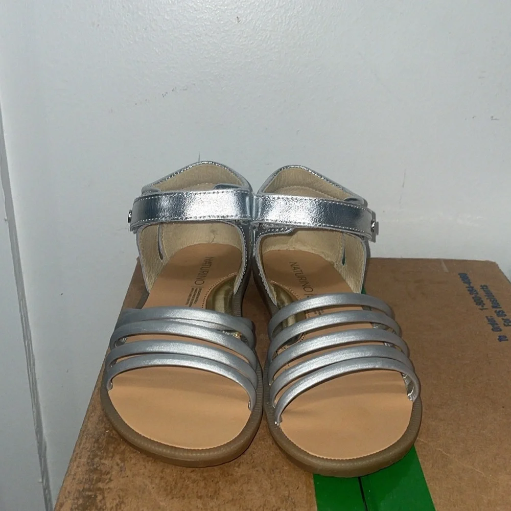 Naturino Kids Sandals size 28